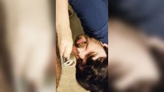 Cum shot facial for a slutty and hot gay bottom