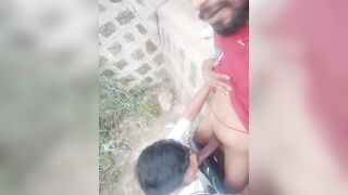 Outdoor kinky blowjob by a slutty gay guy