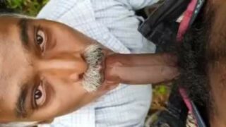 Indian gay daddy sucking stranger's dick openly