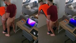 IT employee fucks in the wfh work