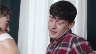 Friends invites home for foursome