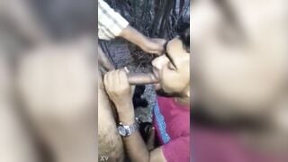Indian hostel friends hot blowjob viral sex video